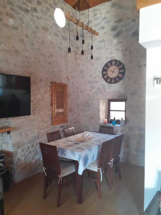 Tsitalia Cottage House 利昂尼迪翁 外观 照片