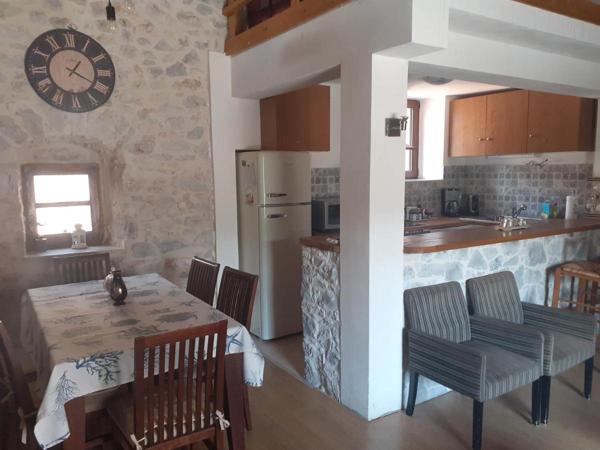 Tsitalia Cottage House 利昂尼迪翁 外观 照片