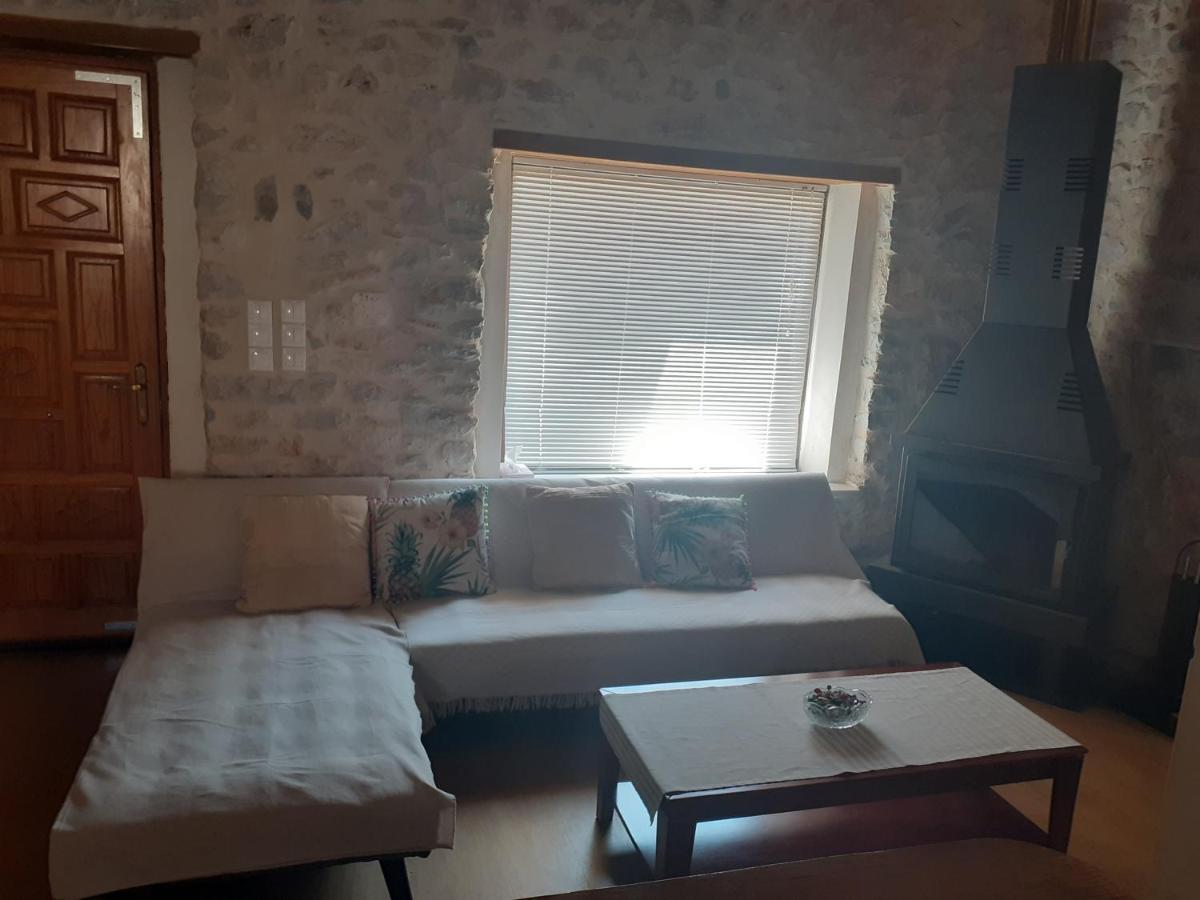 Tsitalia Cottage House 利昂尼迪翁 外观 照片
